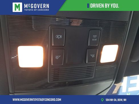 Used 2024 Volkswagen Jetta Sport FWD image 26