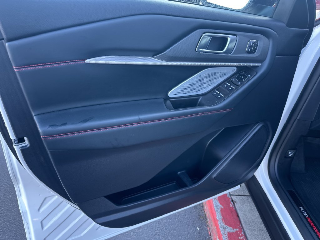 Used 2025 Ford Explorer ST AWD/4WD image 10