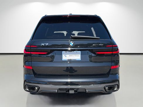 New 2027 BMW X7 xDrive40i w/ M Sport Package AWD/4WD image 4