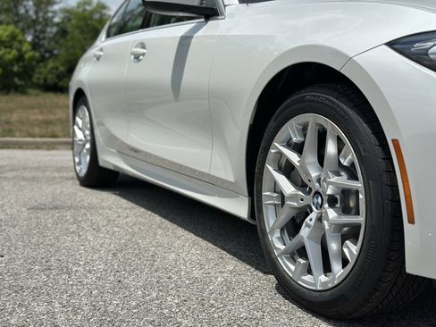 New 2025 BMW 330i xDrive Sedan image 9