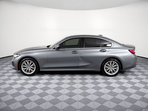 Used 2024 BMW 330i Sedan w/ Convenience Package RWD image 2