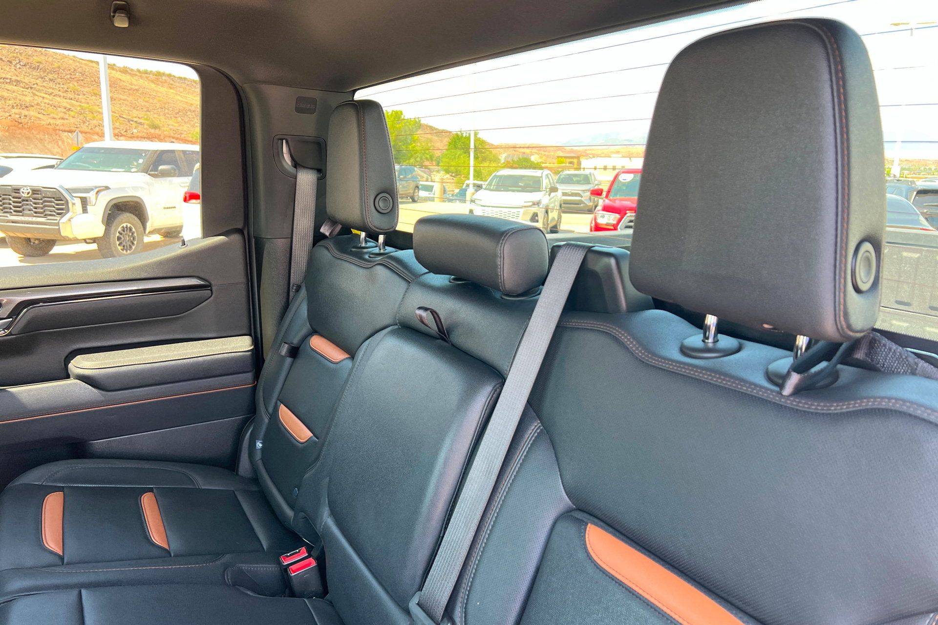 Used 2025 GMC Sierra 1500 AT4 AWD/4WD image 22