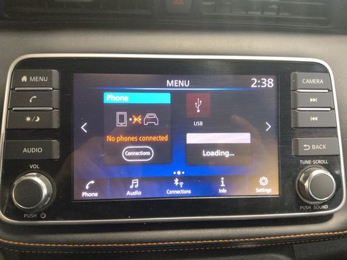 Used 2019 Nissan Kicks SR w/ SR Premium Package FWD image 25