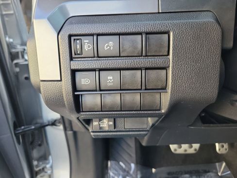 Used 2024 Toyota Tacoma TRD Sport image 19