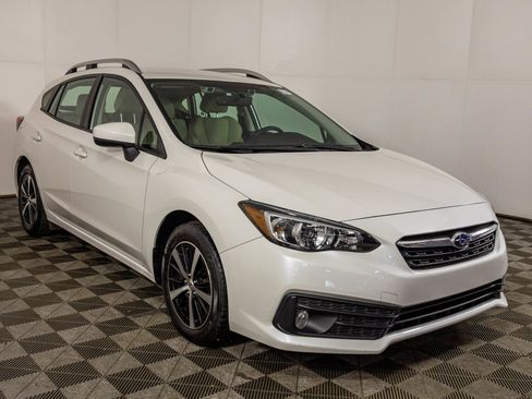 Used 2023 Subaru Impreza 2.0i Premium AWD/4WD image 9