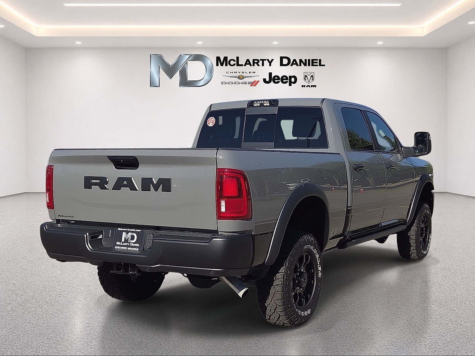 New 2027 RAM 2500 4x4 Crew Cab image 5