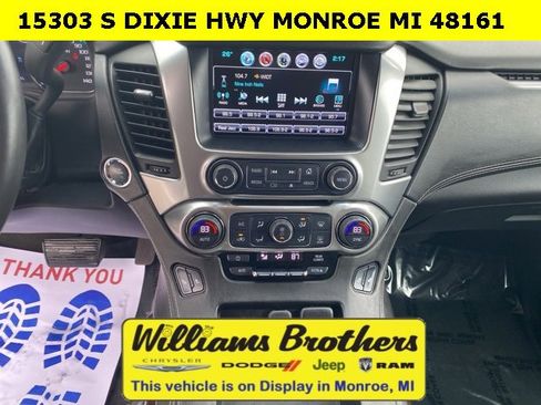 Used 2017 Chevrolet Suburban LT image 19