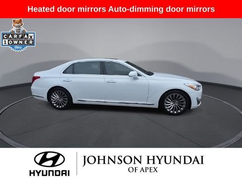 Used 2017 Genesis G90 3.3T Premium image 10