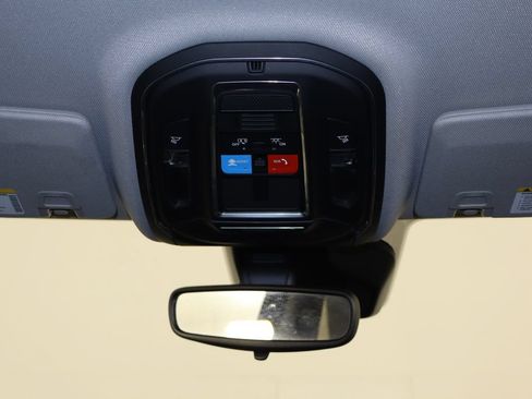 Used 2023 Jeep Grand Cherokee Laredo w/ Trailer Tow Prep Group (B) AWD/4WD image 24