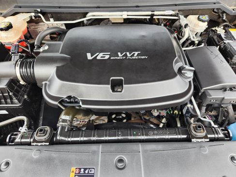 Used 2020 GMC Canyon SLT w/ Driver Alert Package image 29