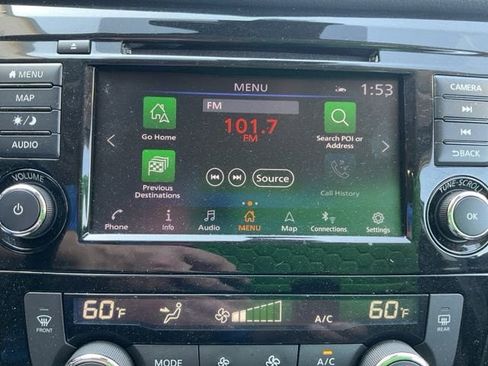 Used 2022 Nissan Rogue Sport SL AWD/4WD image 32