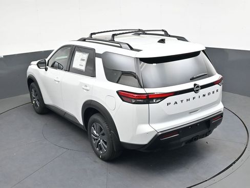 New 2026 Nissan Pathfinder SV FWD image 33