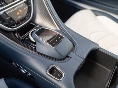 Used 2019 Aston Martin DBS Superleggera image 24