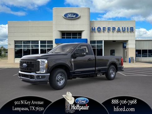 New 2026 Ford F250 XL w/ XL Chrome Package image 30