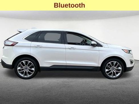 Used 2018 Ford Edge Titanium w/ Equipment Group 301A AWD/4WD image 10