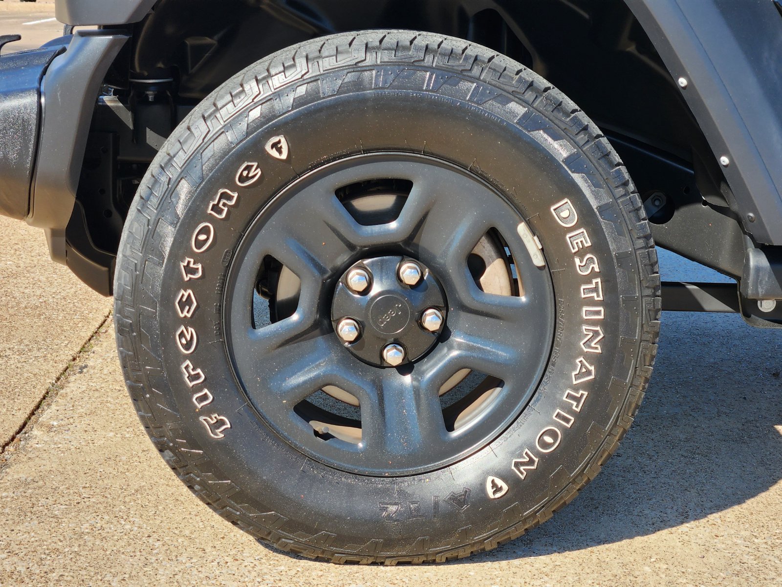 Used 2023 Jeep Wrangler Sport AWD/4WD image 19