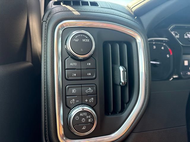 Used 2023 GMC Sierra 2500 SLT w/ SLT Premium Package AWD/4WD image 22