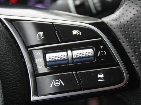 Certified 2024 Kia Forte GT-Line w/ GT-Line Premium Package FWD image 29