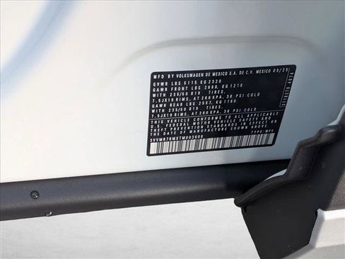 New 2026 Volkswagen Tiguan SE AWD/4WD image 17