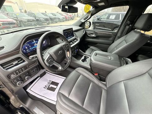 Used 2023 Chevrolet Tahoe Z71 w/ Z71 Off-Road Package image 35