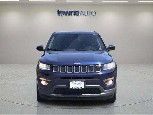 Used 2019 Jeep Compass Latitude AWD/4WD image 8