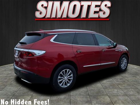 Used 2024 Buick Enclave Premium image 3