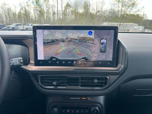 New 2026 Ford Bronco Sport Outer Banks w/ Outer Banks Tech Package+ AWD/4WD image 23