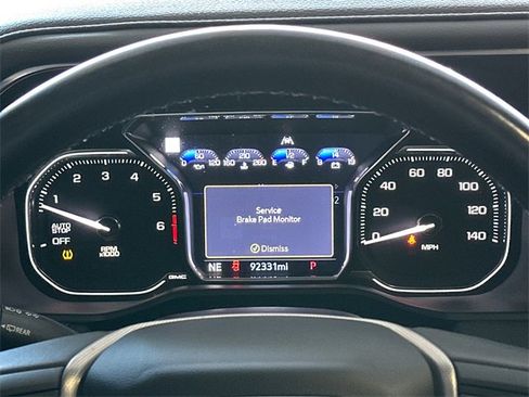 Used 2021 GMC Yukon XL Denali w/ Denali Premium Package image 30