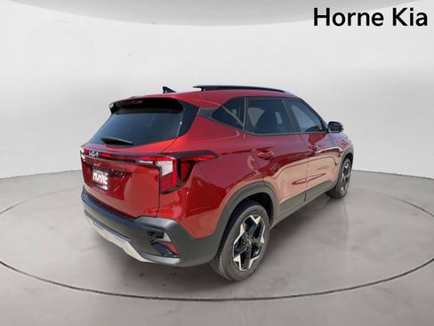 New 2026 Kia Seltos S FWD image 4