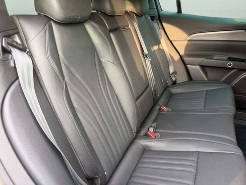 New 2024 Maserati Grecale GT image 27