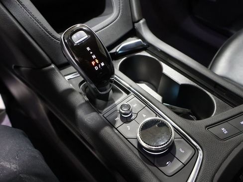 Used 2021 Cadillac XT6 Premium Luxury image 32