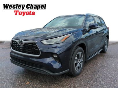 Used 2023 Toyota Highlander XLE