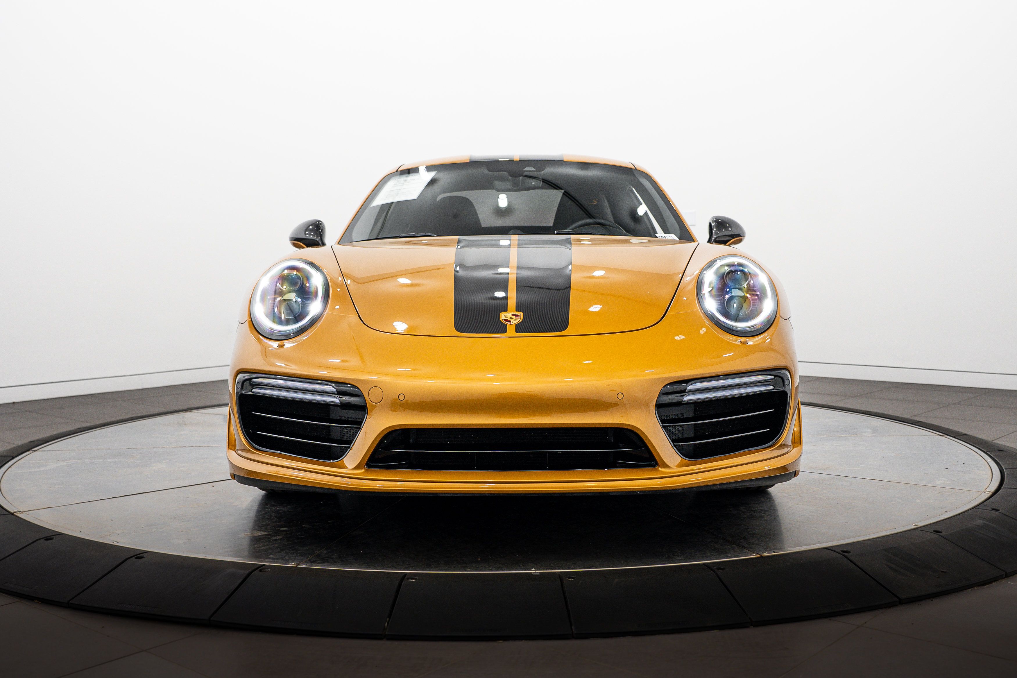 Certified 2018 Porsche 911 Turbo S AWD/4WD image 10