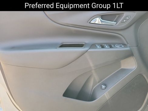 Certified 2023 Chevrolet Equinox LT AWD/4WD image 9