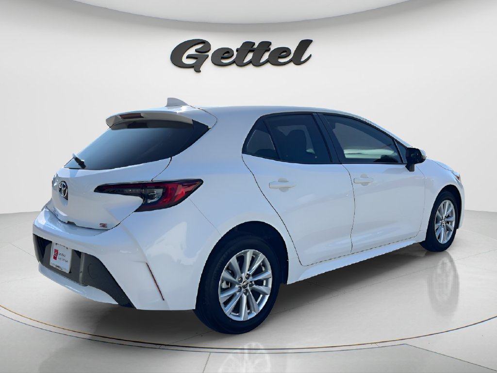 Used 2025 Toyota Corolla SE FWD image 8