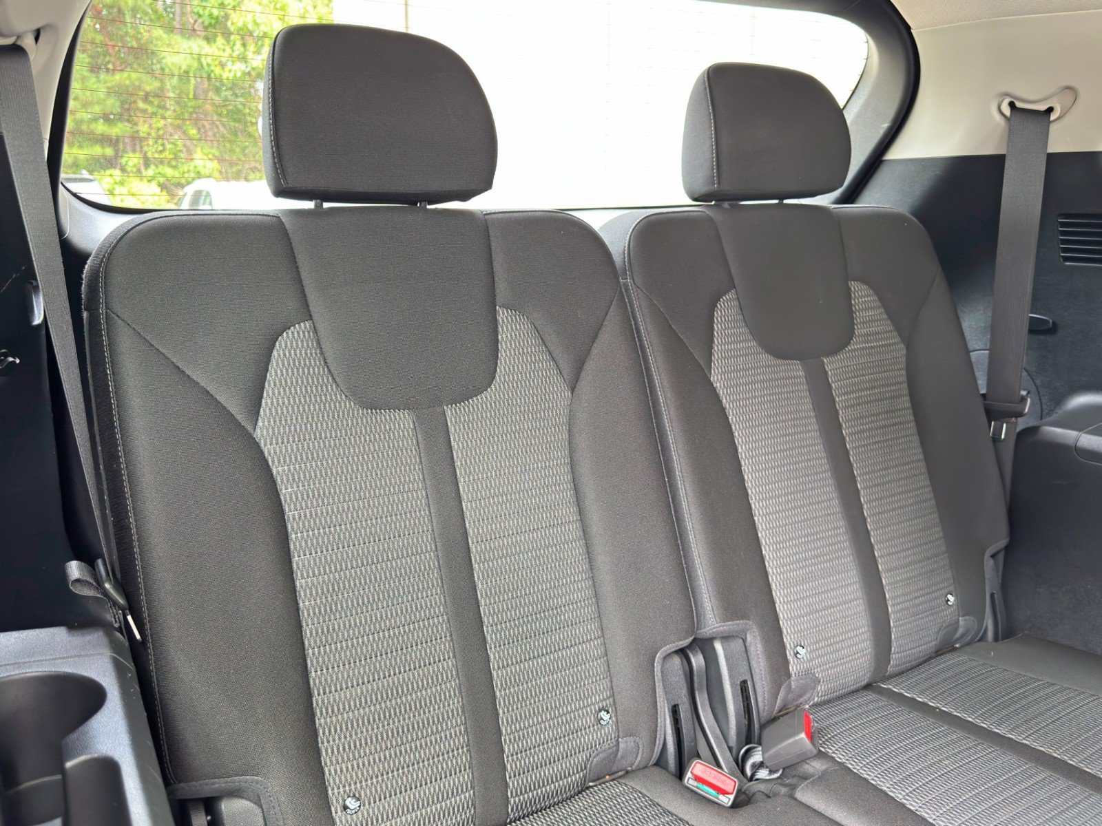 Used 2024 Kia Sorento LX FWD image 36