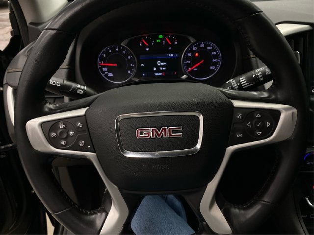 Used 2020 GMC Terrain SLT w/ Preferred Package AWD/4WD image 22