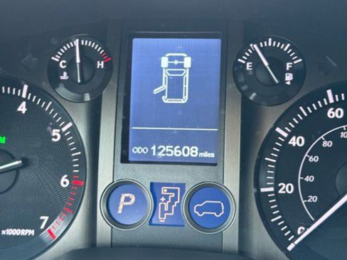 Used 2014 Lexus GX 460 Sport Utility w/ Premium Package image 17