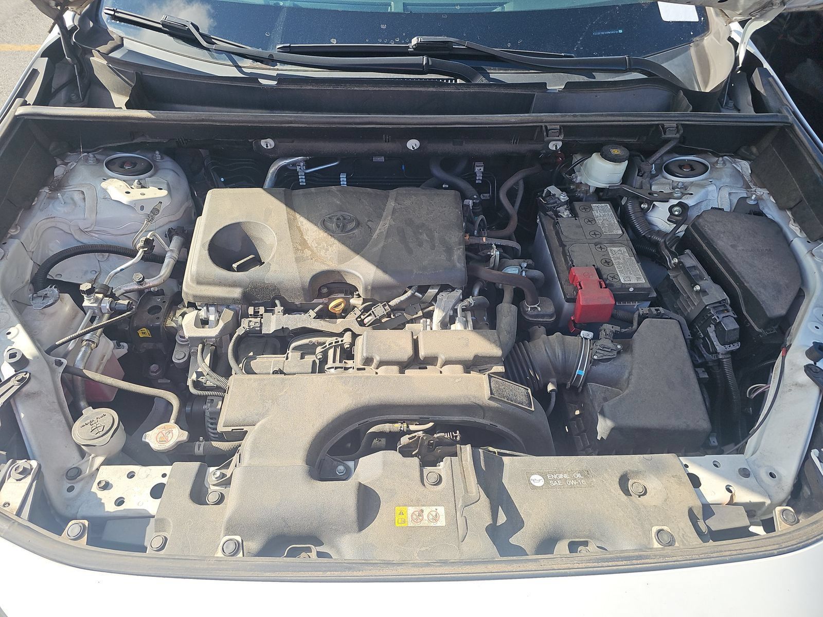 Used 2021 Toyota RAV4 LE AWD/4WD image 8