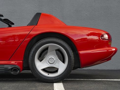 Used 1993 Dodge Viper RT/10 image 69