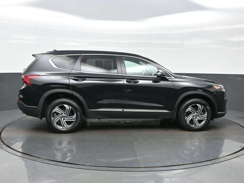 Used 2023 Hyundai Santa Fe SE AWD/4WD image 7