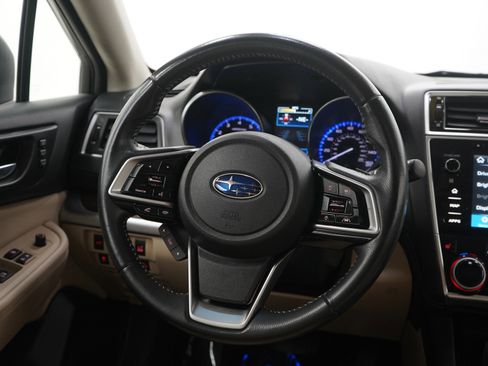 Used 2018 Subaru Outback 3.6R Limited image 15