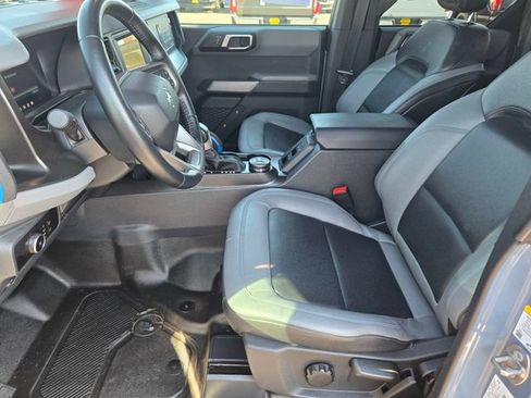 Used 2023 Ford Bronco Black Diamond AWD/4WD image 11