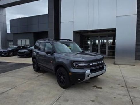 New 2026 Ford Bronco Sport Badlands w/ Badlands Tech Package AWD/4WD image 1