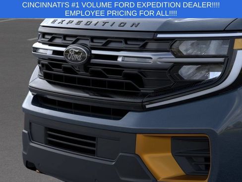New 2026 Ford Expedition Tremor AWD/4WD image 17