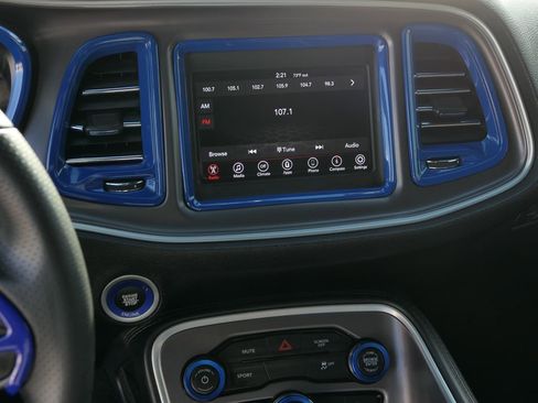 Used 2022 Dodge Challenger SXT w/ Blacktop Package image 17