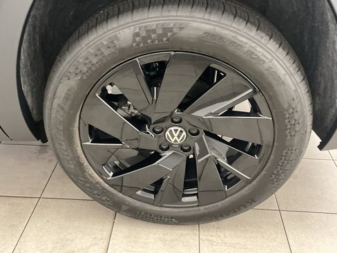 New 2026 Volkswagen Atlas SE image 39