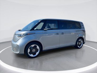 New 2025 Volkswagen ID. Buzz Pro S
