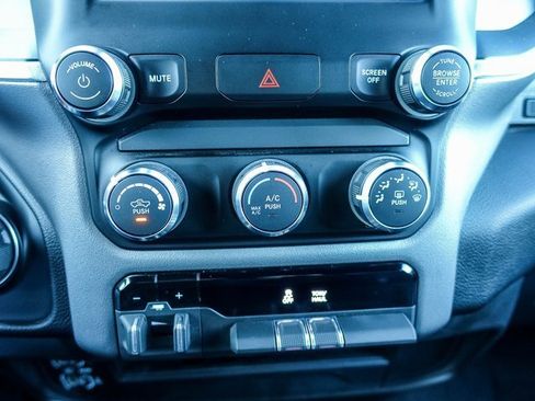 Used 2024 RAM 2500 Big Horn w/ Bed Utility Group image 17