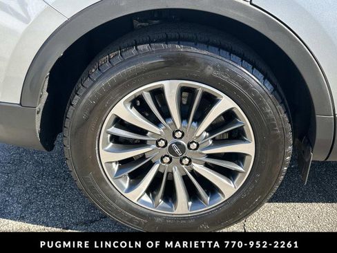 Used 2021 Lincoln Nautilus Reserve w/ Cargo Utility Package image 17